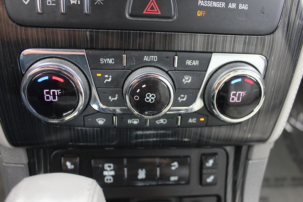 Photo 17 of this CHEVROLET TRAVERSE