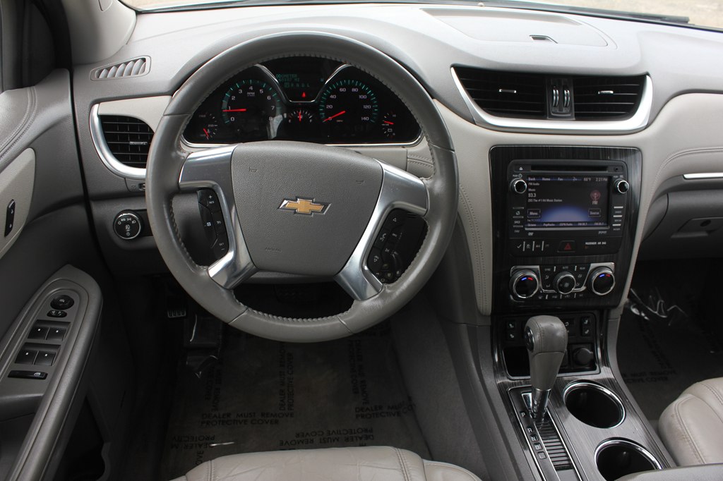 Photo 9 of this CHEVROLET TRAVERSE