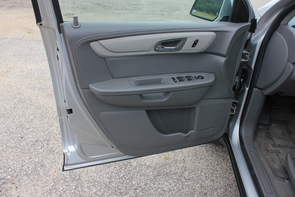 Photo 25 of this CHEVROLET TRAVERSE