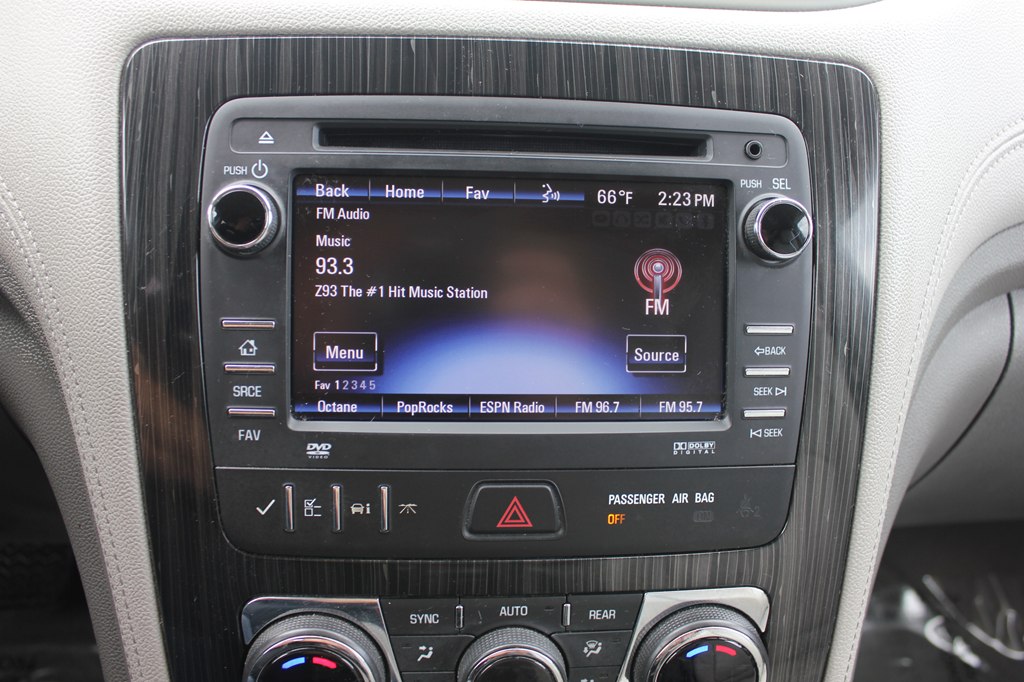 Photo 16 of this CHEVROLET TRAVERSE