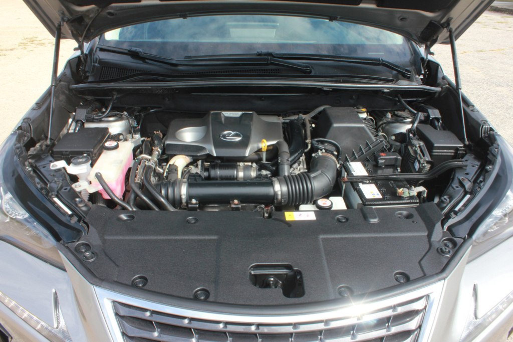 Photo 50 of this LEXUS NX 300