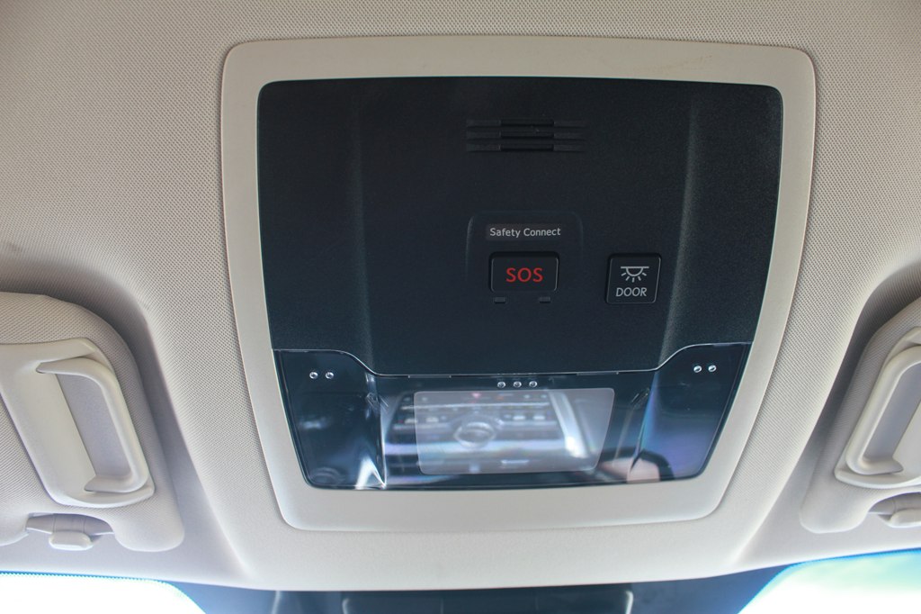 Photo 25 of this LEXUS NX 300