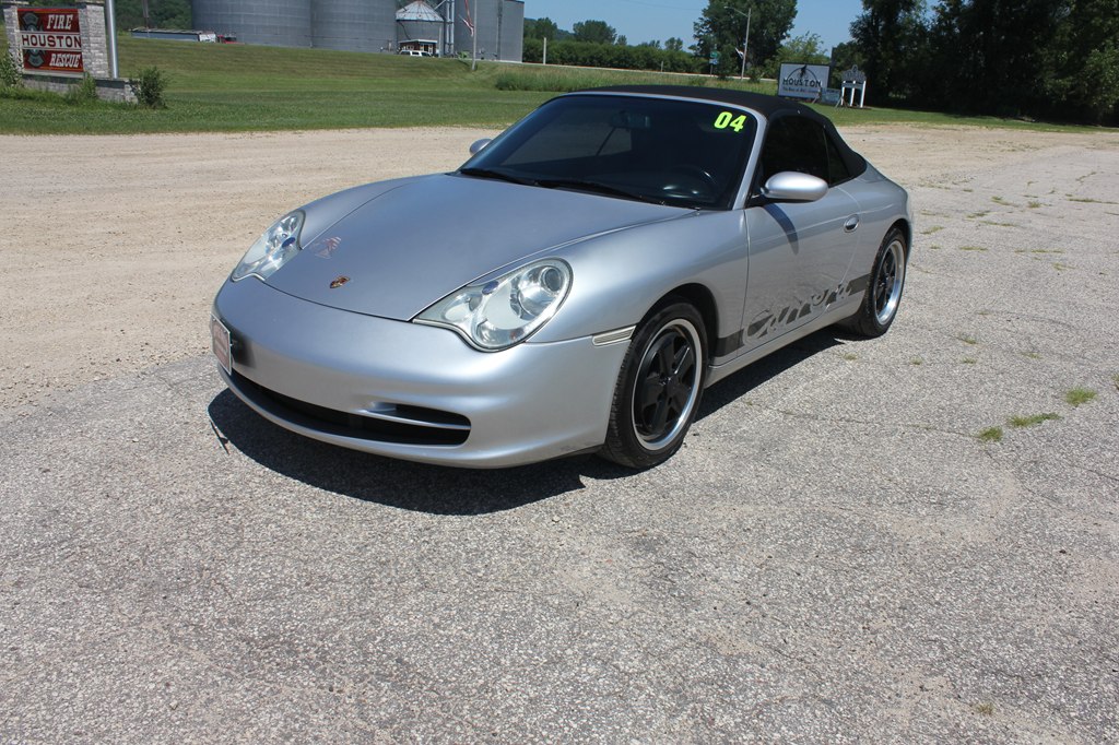 2004 PORSCHE 911