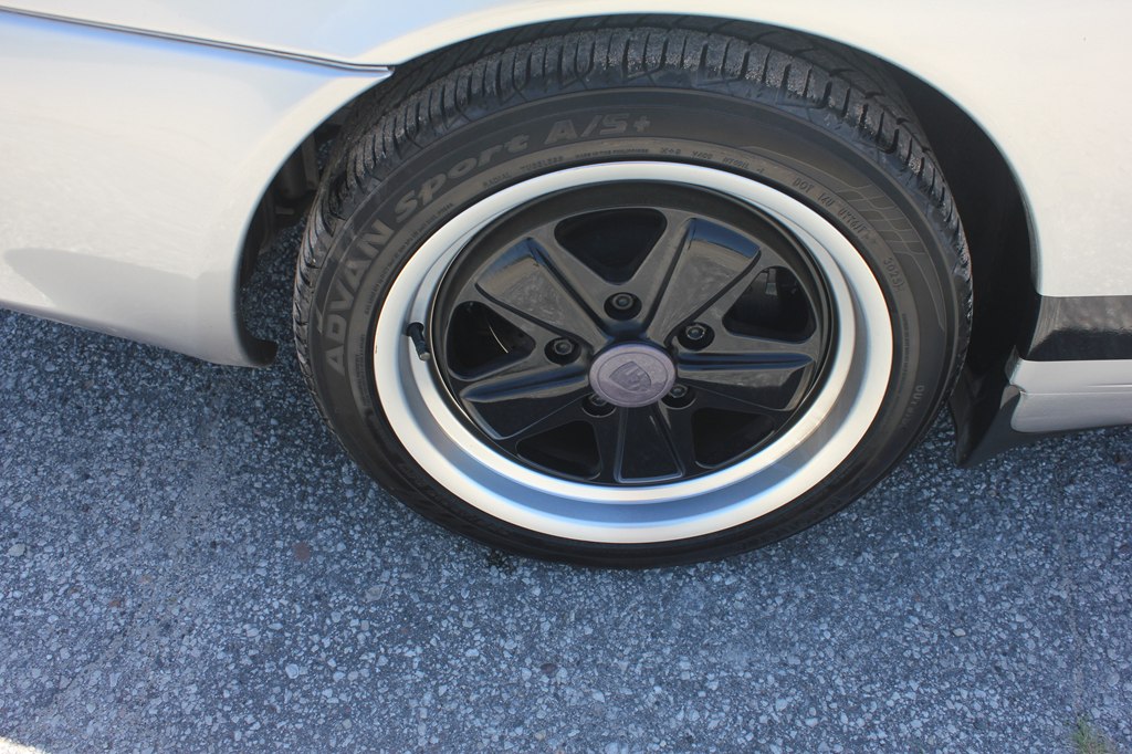 Photo 55 of this PORSCHE 911