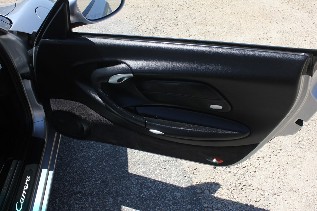 Photo 37 of this PORSCHE 911