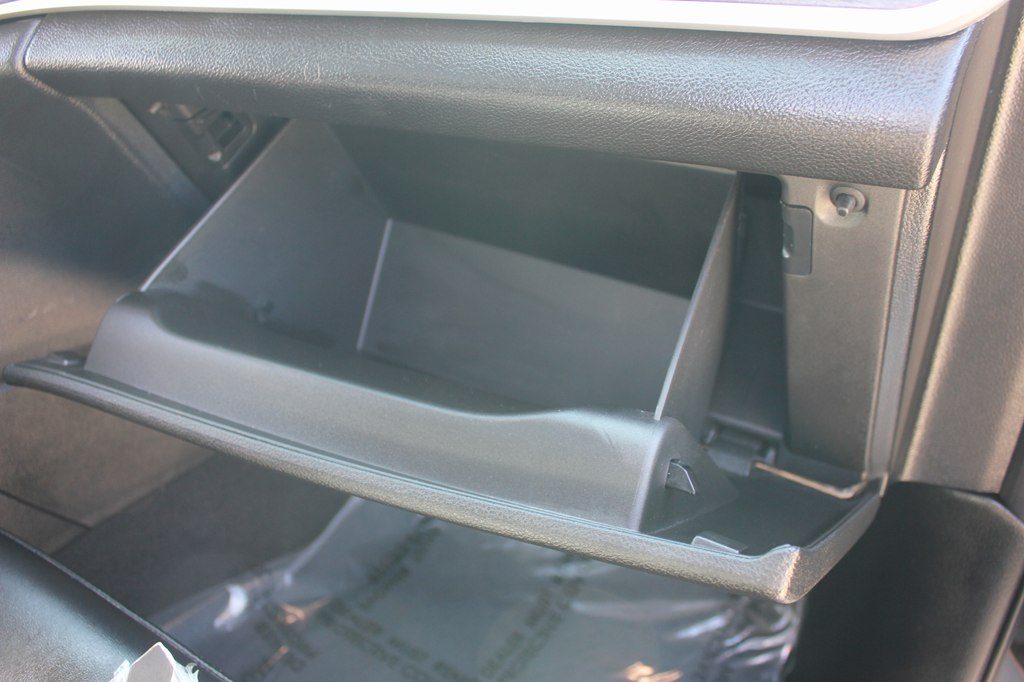 Photo 35 of this JEEP GRAND CHEROKEE