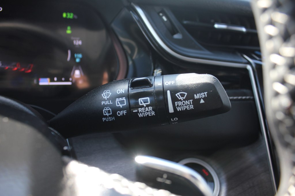 Photo 15 of this JEEP GRAND CHEROKEE