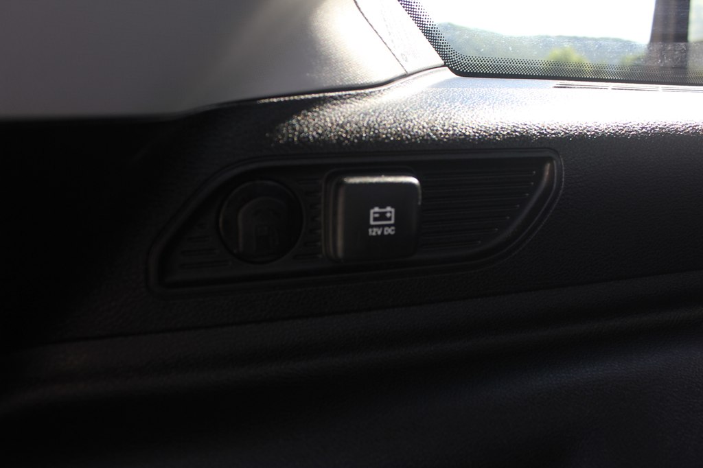 Photo 44 of this JEEP GRAND CHEROKEE
