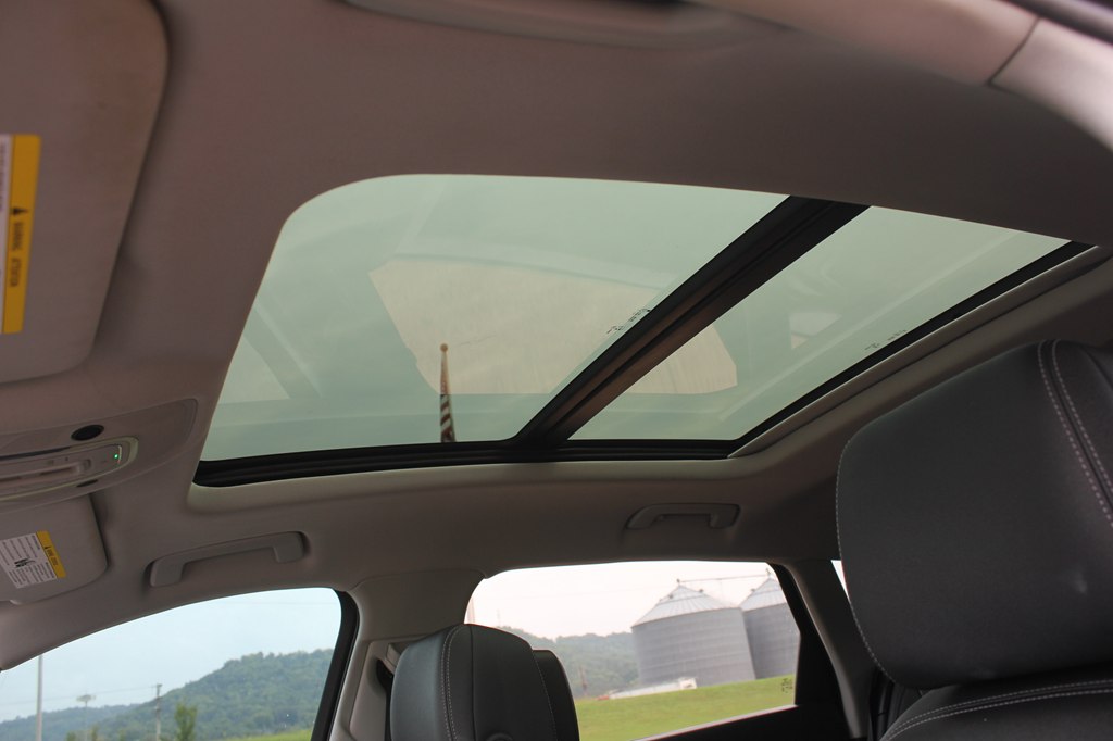 Photo 27 of this AUDI Q8 E-TRON