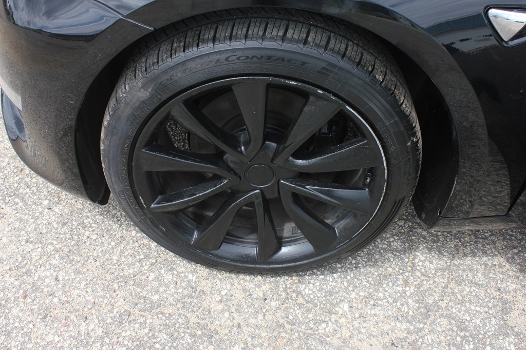 Photo 45 of this TESLA MODEL 3