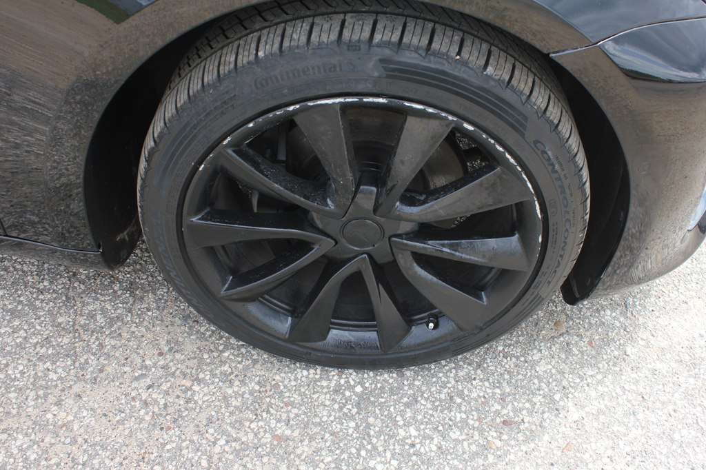 Photo 42 of this TESLA MODEL 3
