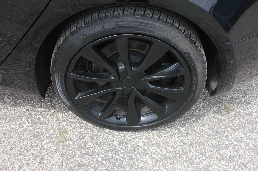Photo 44 of this TESLA MODEL 3