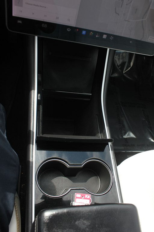 Photo 16 of this TESLA MODEL 3