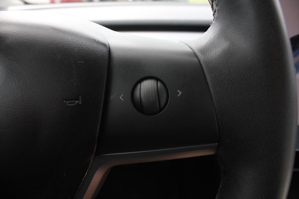 Photo 12 of this TESLA MODEL 3