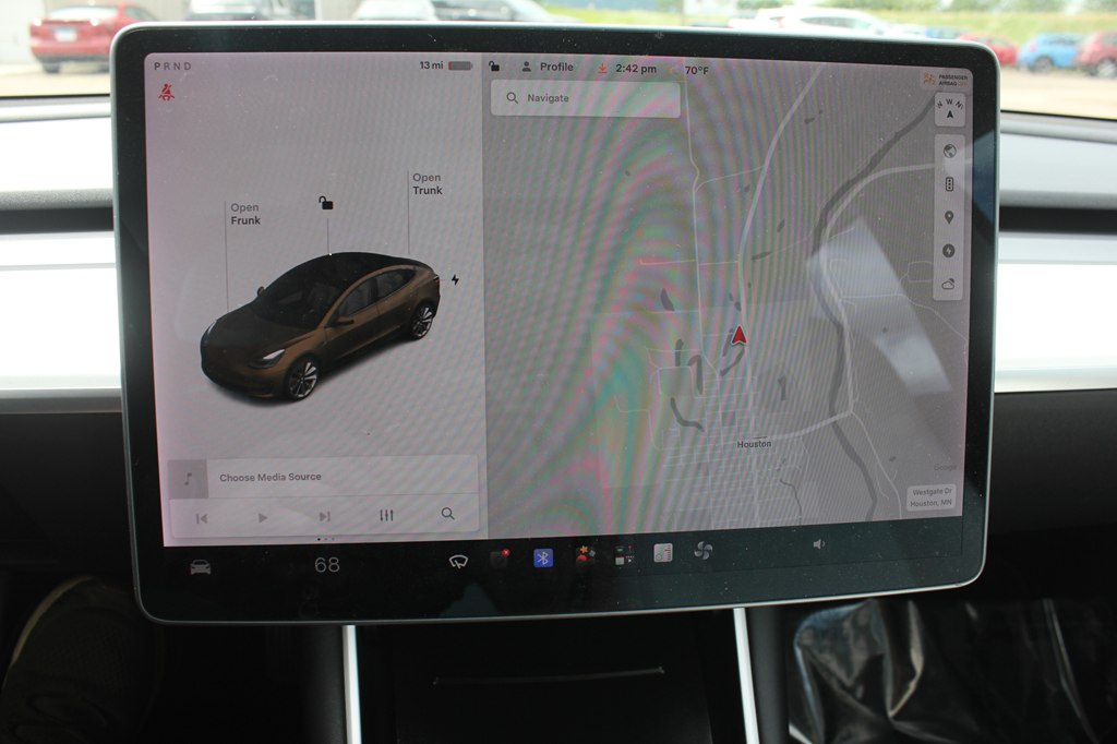 Photo 15 of this TESLA MODEL 3