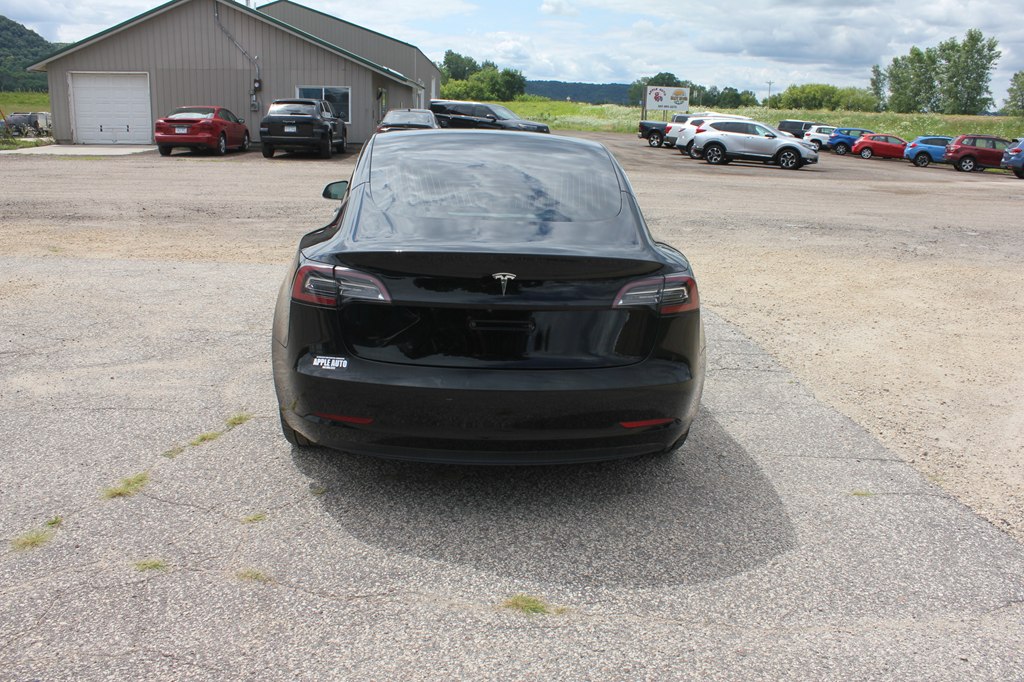 Photo 6 of this TESLA MODEL 3