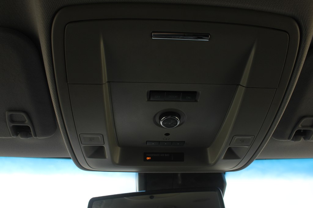 Photo 24 of this CHEVROLET SUBURBAN