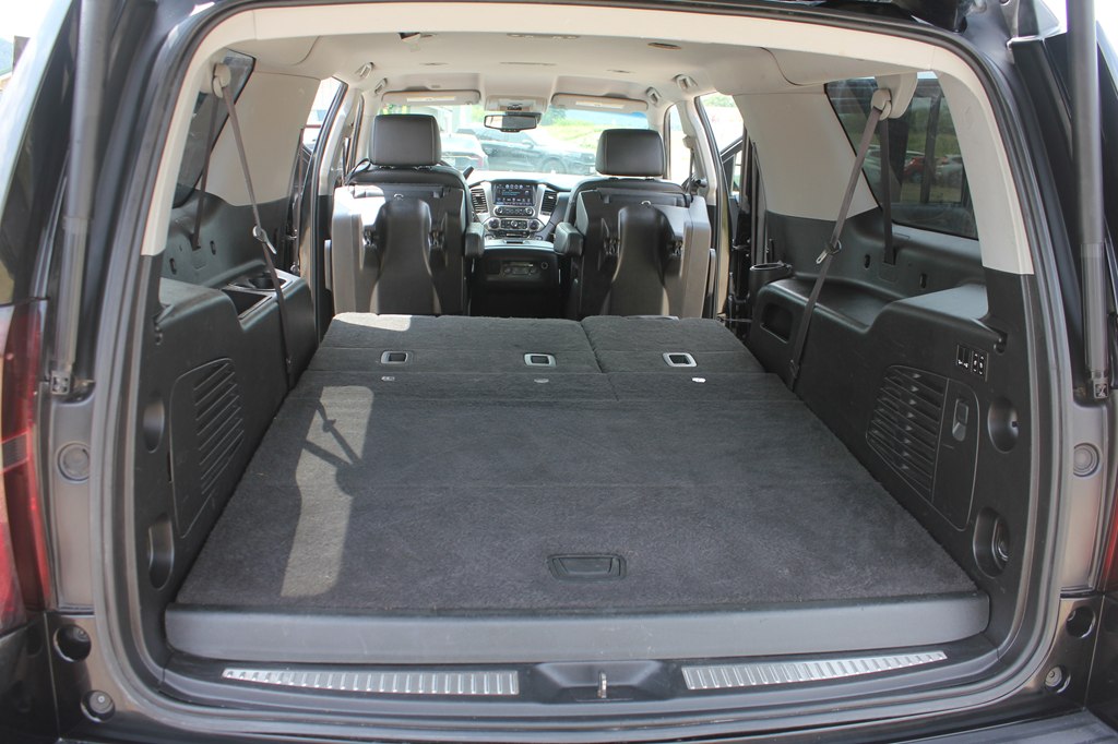 Photo 42 of this CHEVROLET SUBURBAN