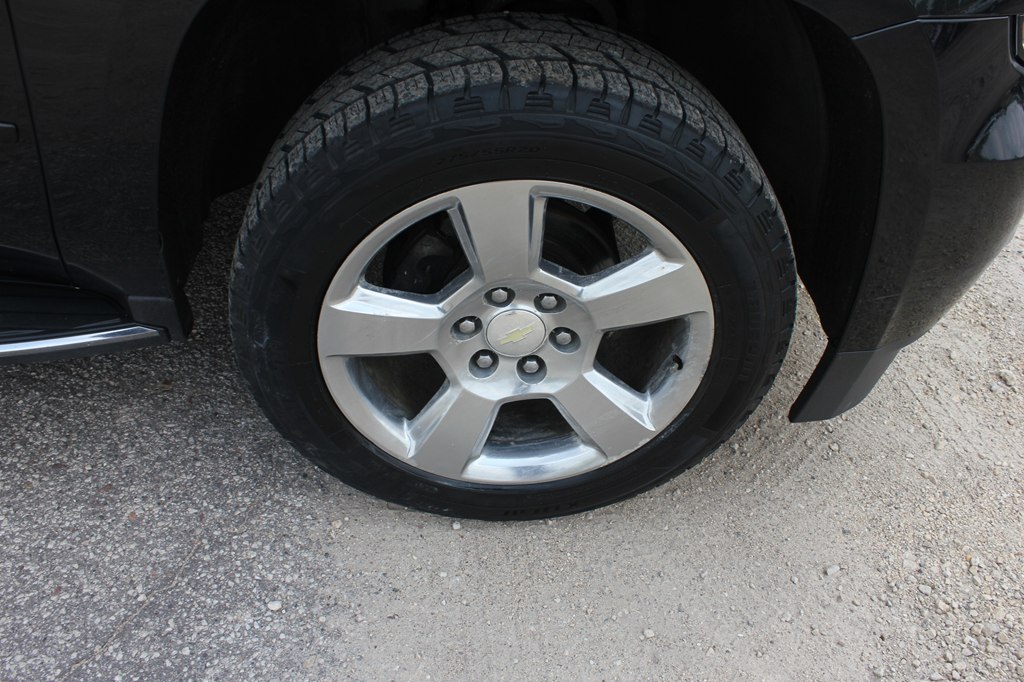 Photo 56 of this CHEVROLET SUBURBAN