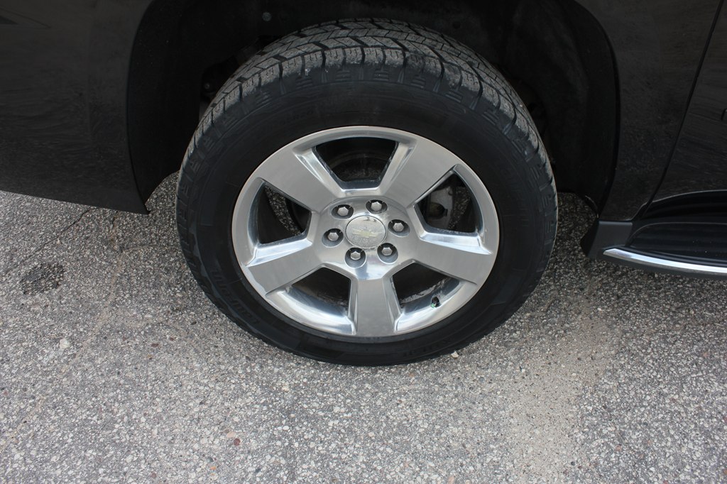 Photo 57 of this CHEVROLET SUBURBAN