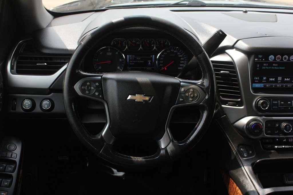 Photo 10 of this CHEVROLET SUBURBAN