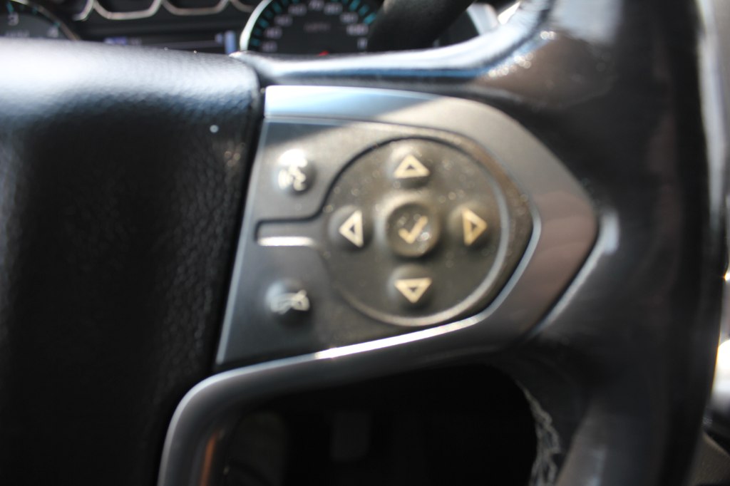 Photo 13 of this CHEVROLET SUBURBAN