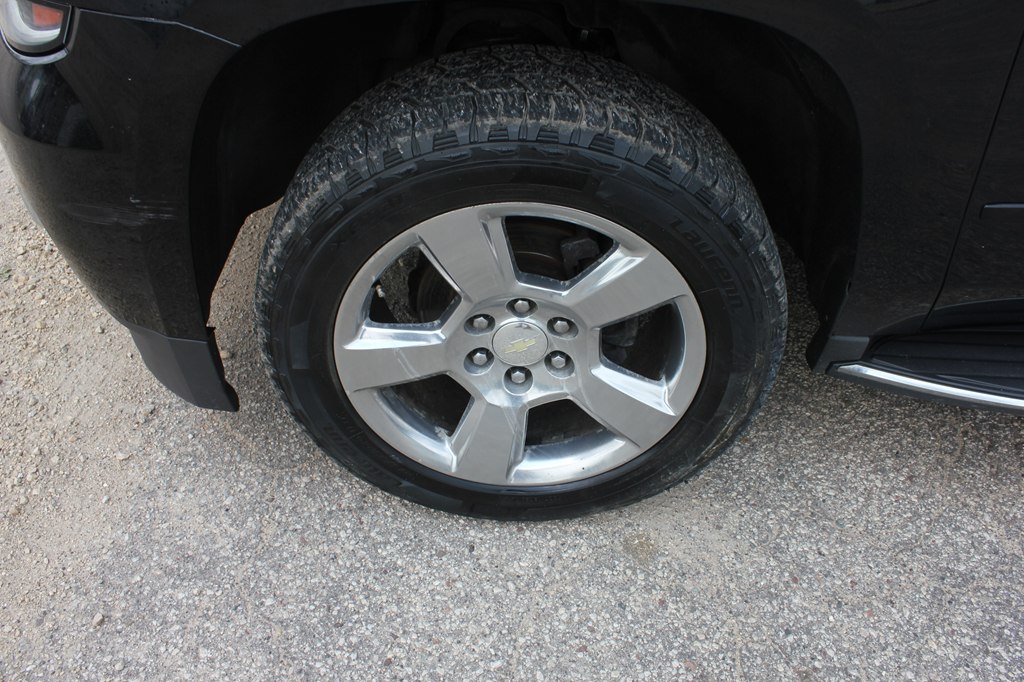 Photo 59 of this CHEVROLET SUBURBAN