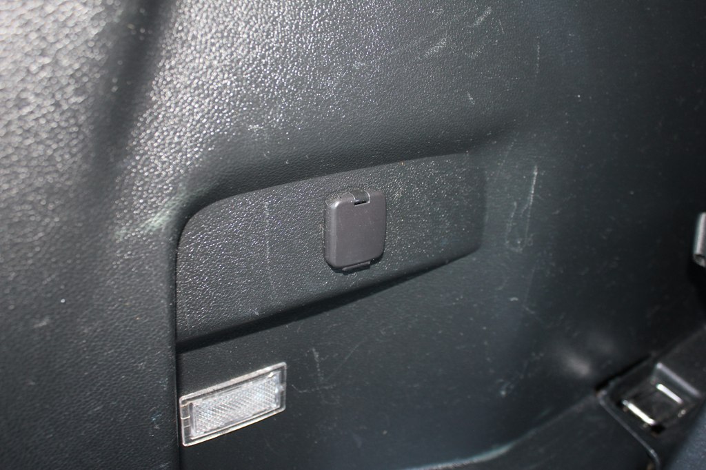 Photo 45 of this FORD EXPLORER