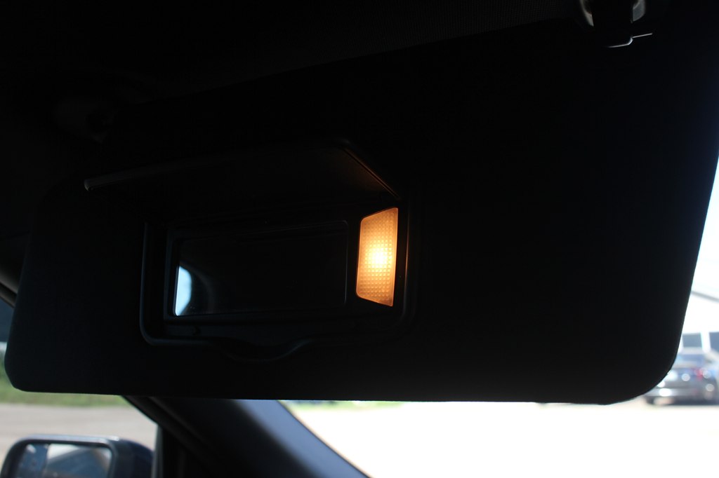 Photo 25 of this FORD EXPLORER