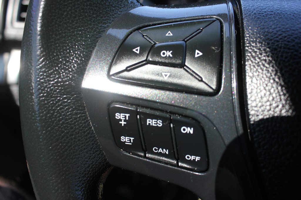 Photo 12 of this FORD EXPLORER