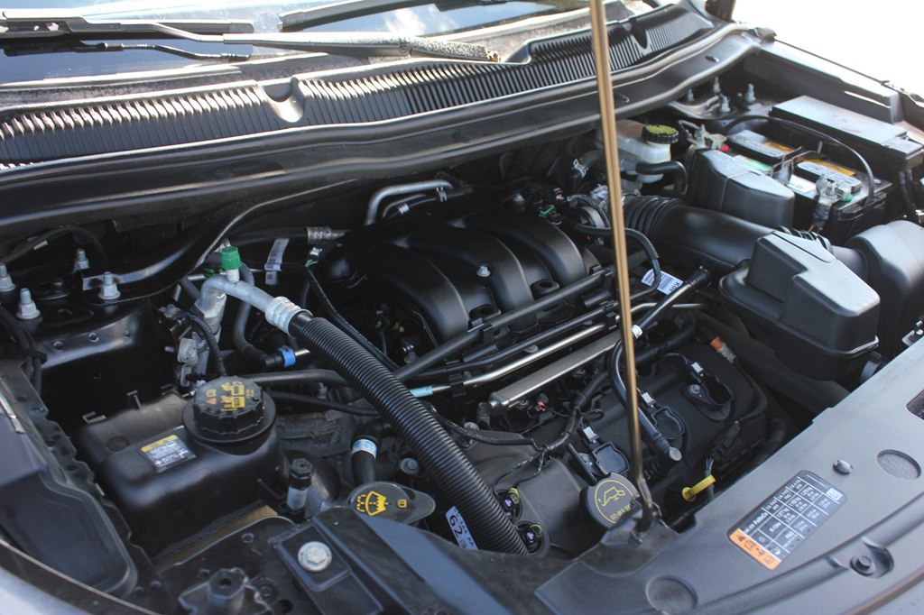 Photo 54 of this FORD EXPLORER