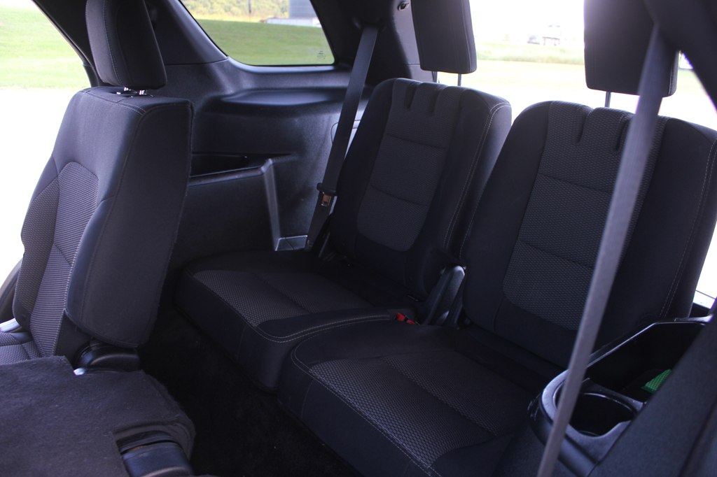 Photo 39 of this FORD EXPLORER