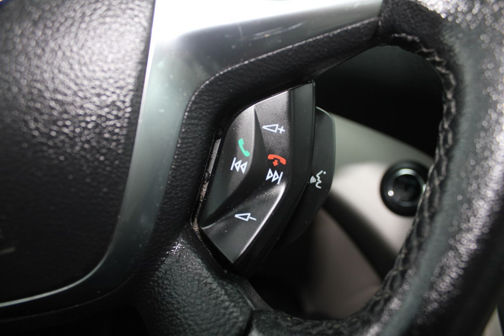 Photo 15 of this FORD C-MAX ENERGI