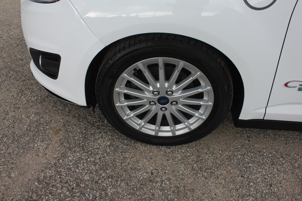 Photo 54 of this FORD C-MAX ENERGI