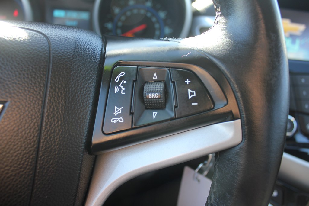 Photo 13 of this CHEVROLET CRUZE