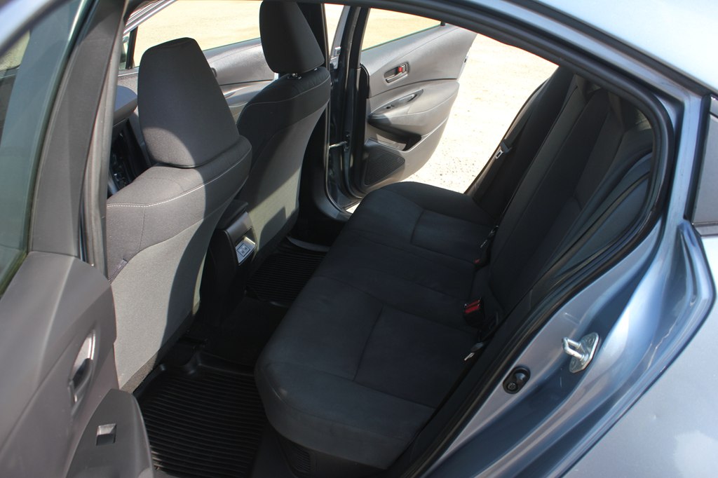 Photo 38 of this TOYOTA COROLLA HYBRID