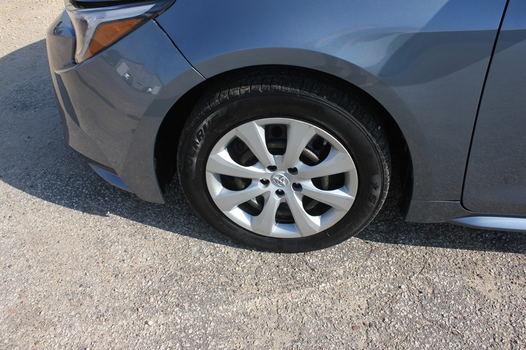 Photo 54 of this TOYOTA COROLLA HYBRID