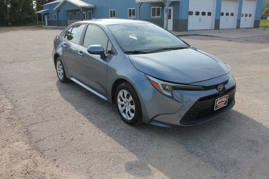Photo 3 of this TOYOTA COROLLA HYBRID
