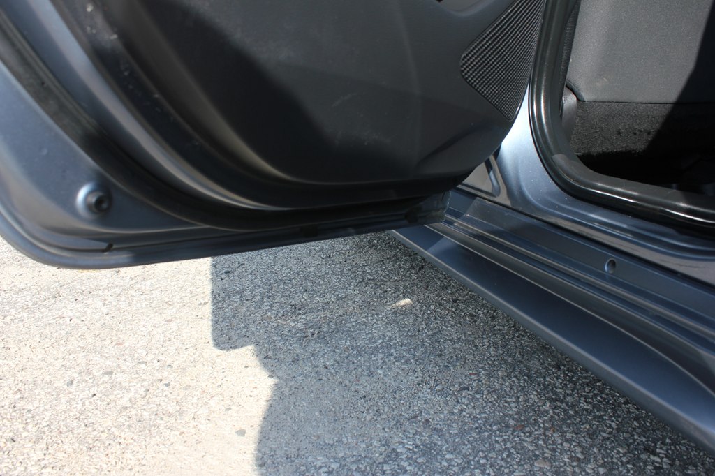 Photo 43 of this TOYOTA COROLLA HYBRID