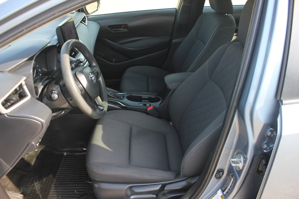 Photo 28 of this TOYOTA COROLLA HYBRID