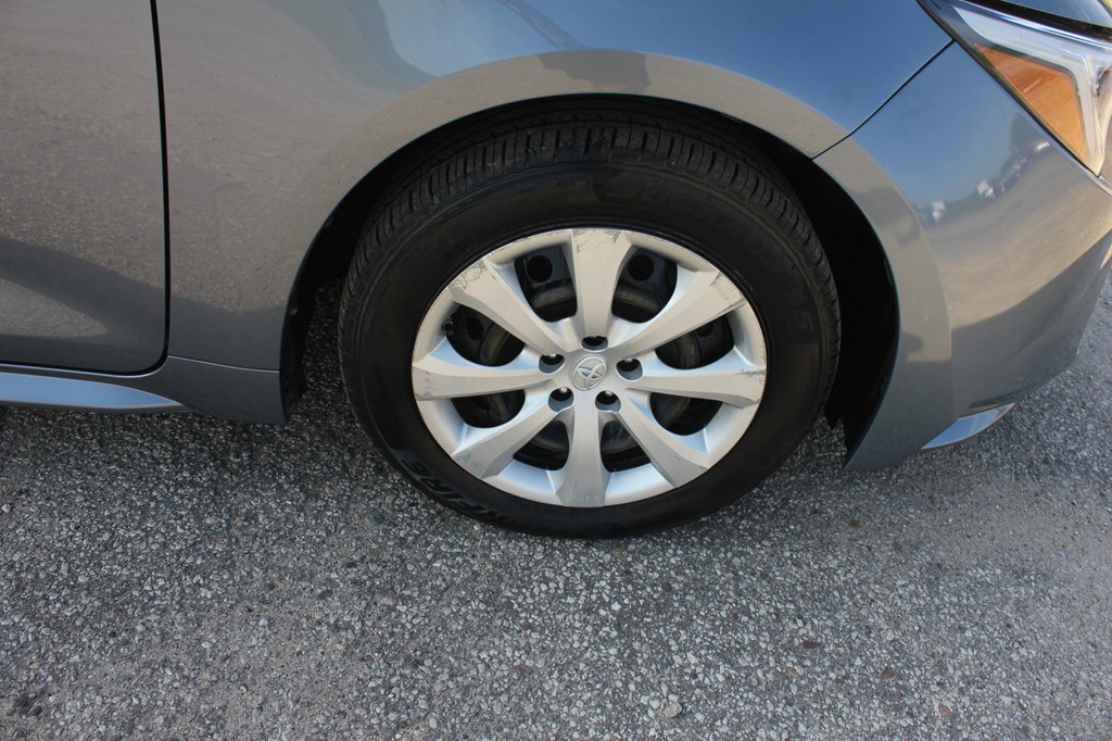 Photo 51 of this TOYOTA COROLLA HYBRID