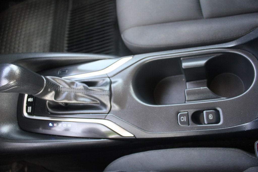 Photo 20 of this TOYOTA COROLLA HYBRID