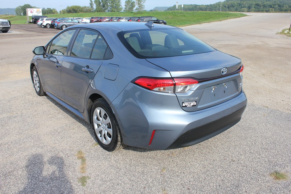 Photo 7 of this TOYOTA COROLLA HYBRID
