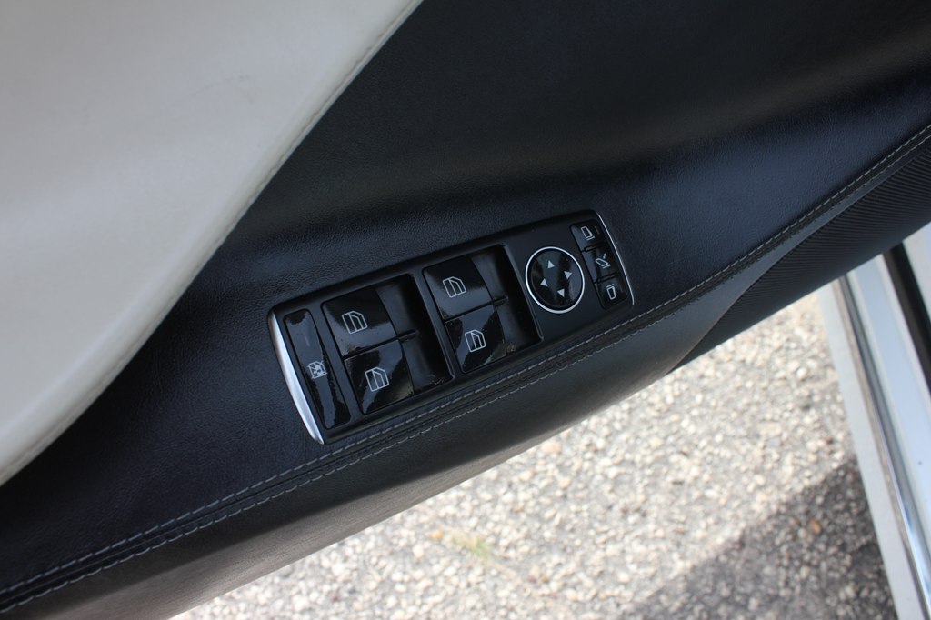 Photo 27 of this TESLA MODEL S