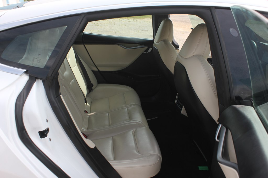 Photo 35 of this TESLA MODEL S
