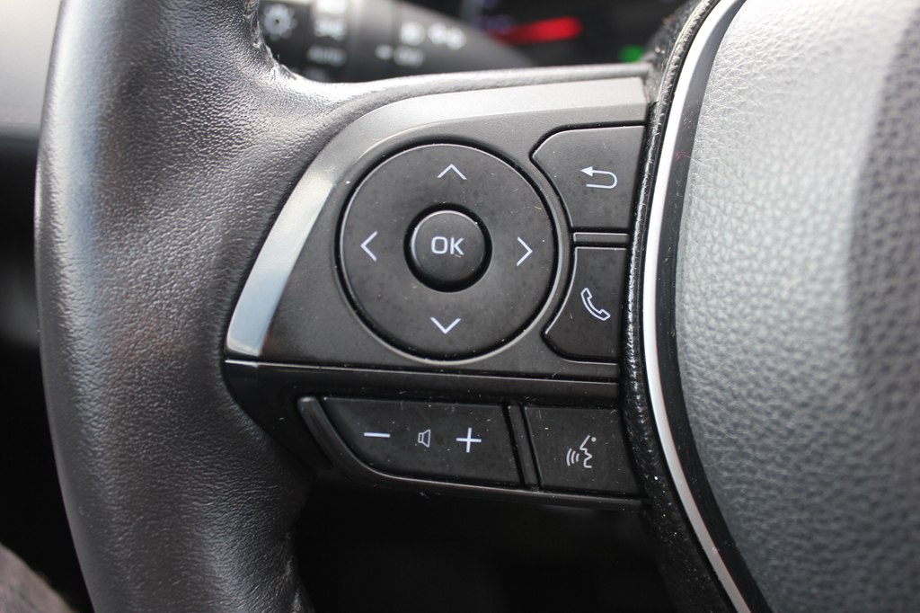 Photo 12 of this TOYOTA RAV4