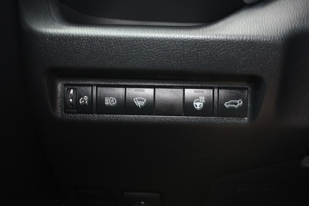 Photo 16 of this TOYOTA RAV4