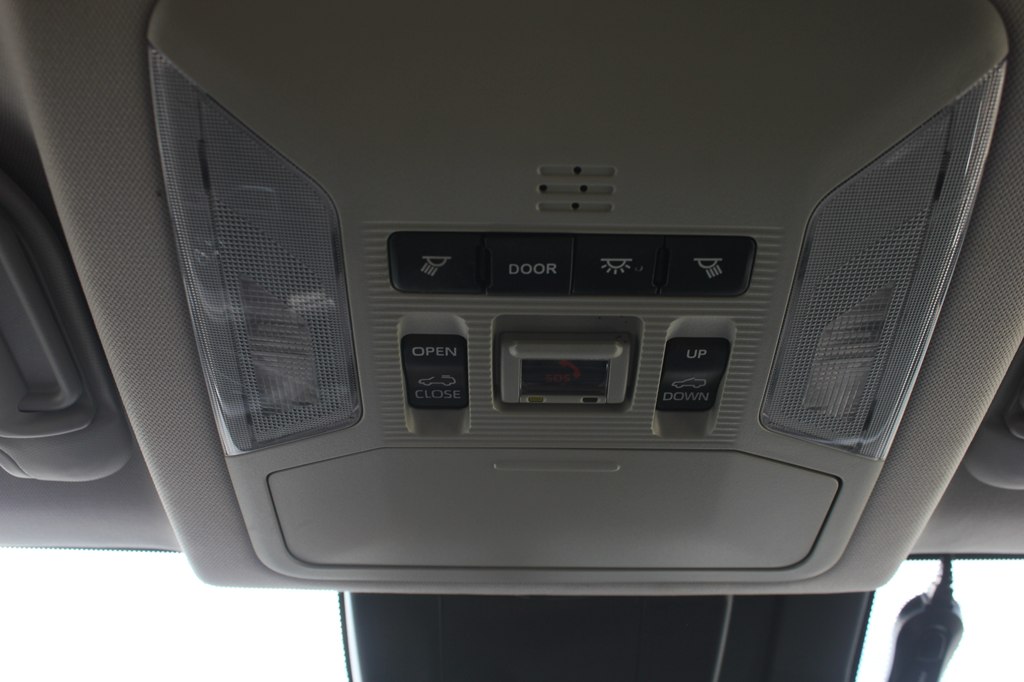 Photo 23 of this TOYOTA RAV4