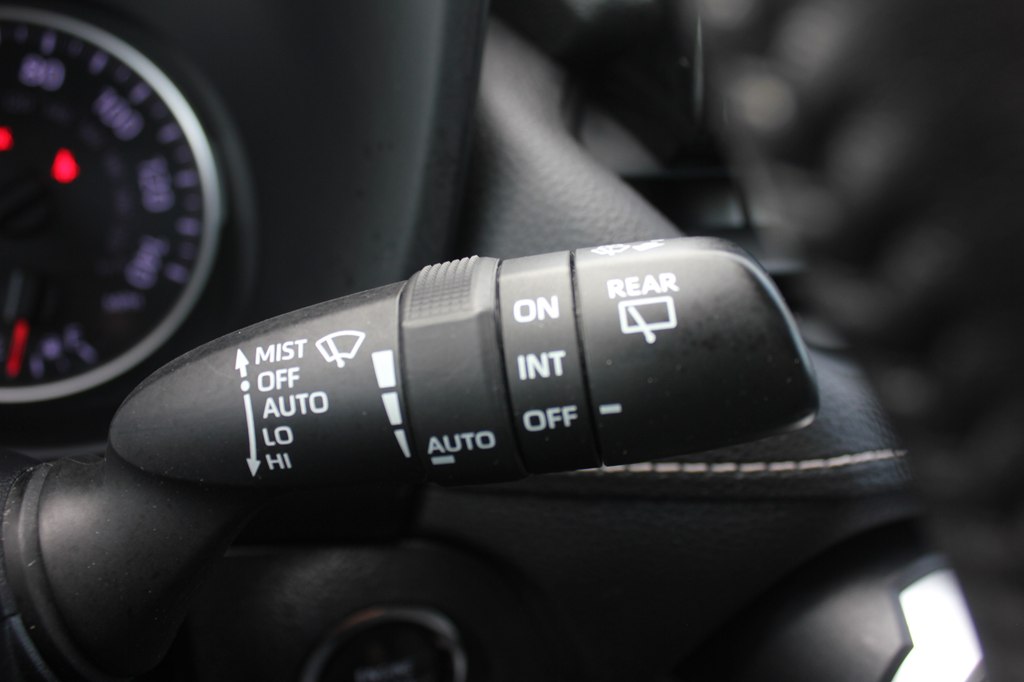 Photo 15 of this TOYOTA RAV4