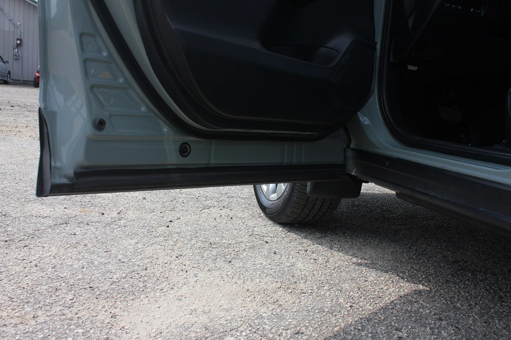 Photo 45 of this TOYOTA RAV4